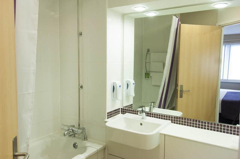 Premier Inn Leeds City Centre Ngoại thất bức ảnh