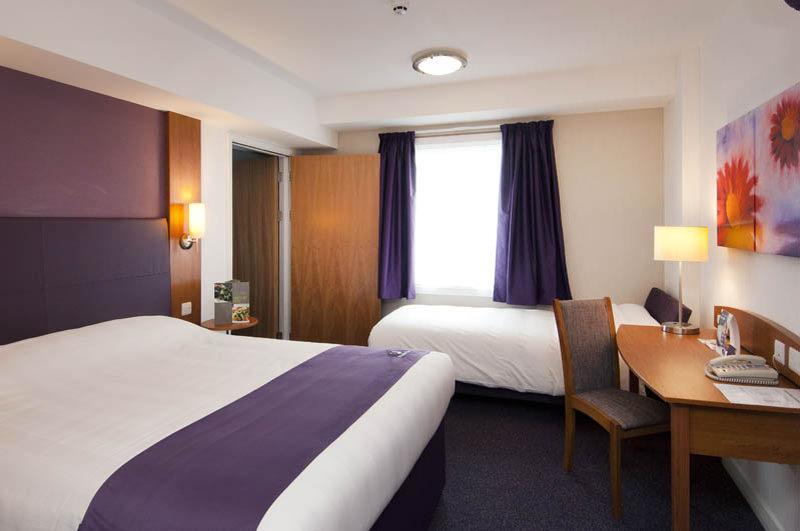 Premier Inn Leeds City Centre Ngoại thất bức ảnh