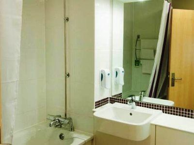 Premier Inn Leeds City Centre Ngoại thất bức ảnh